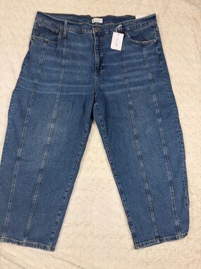 Jessica Simpson Dark Blue Ankle-Seam Cropped Jeans